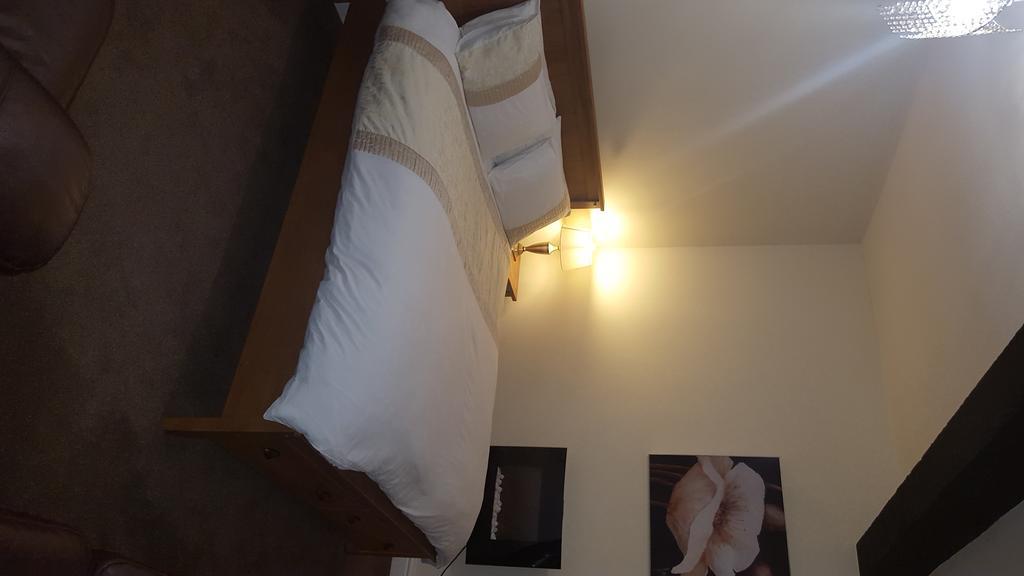 Roosecote Guest House 배로우인퍼니스 외부 사진